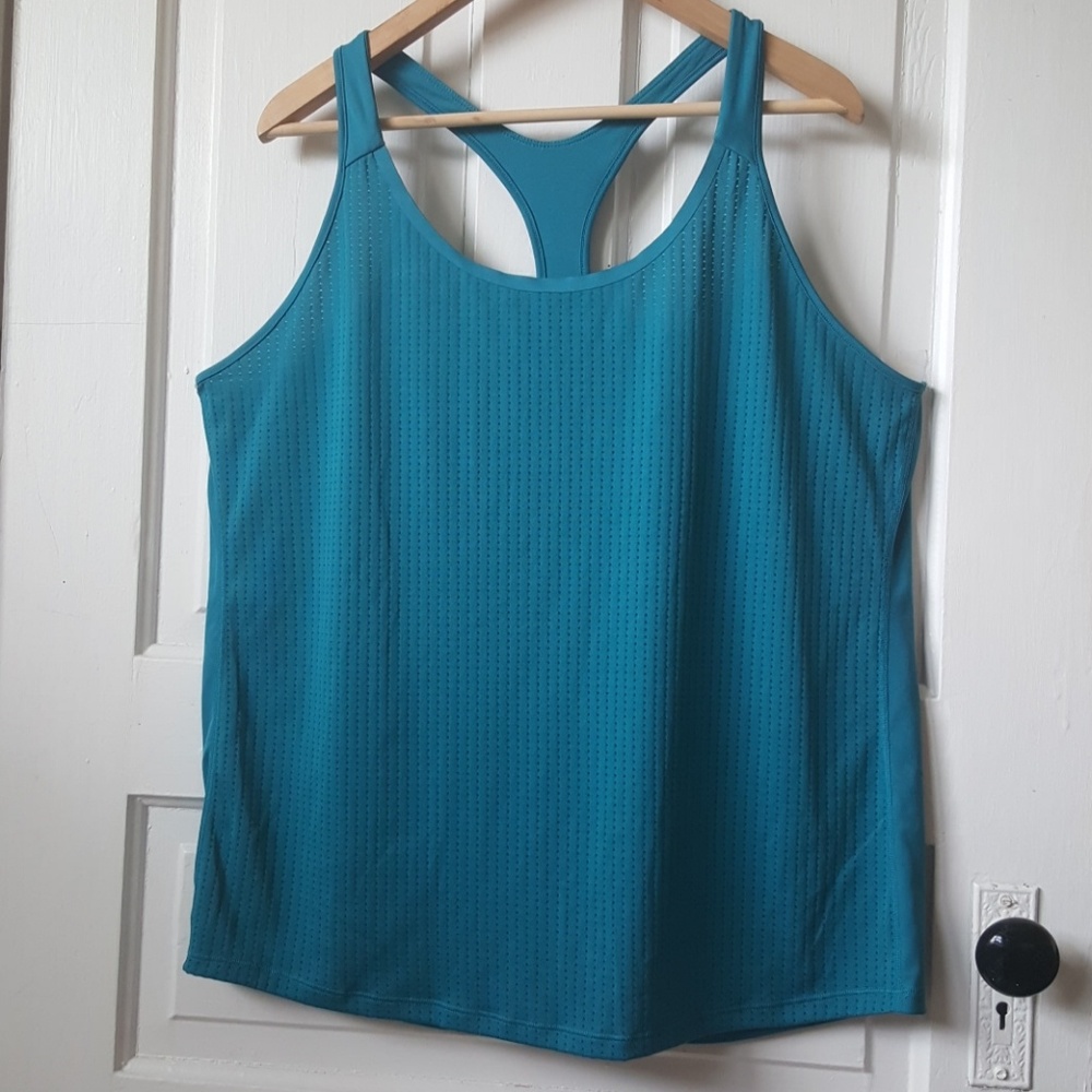 Champion Active Tank